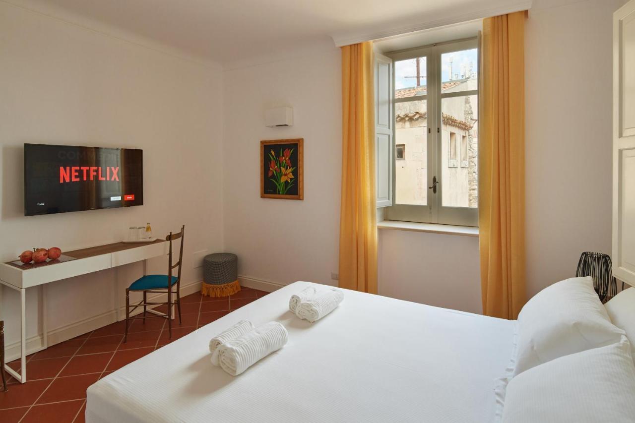 Galleria Del Duomo Bed & Breakfast Syracuse Exterior photo